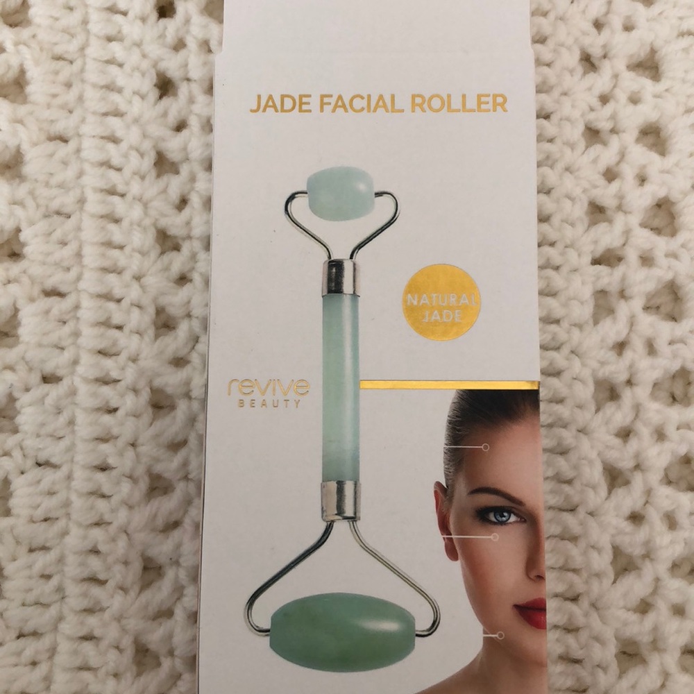 Facial Roller